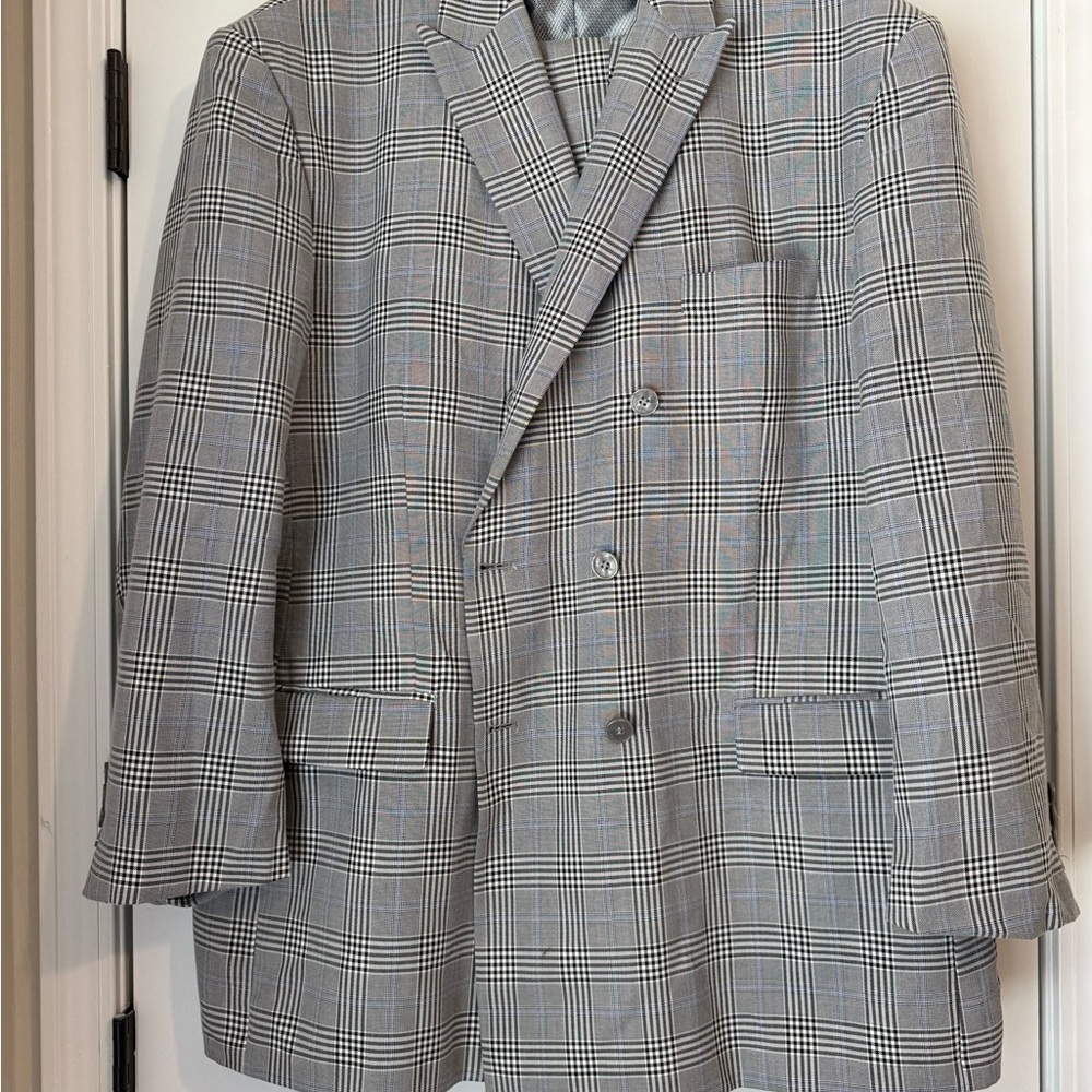 Classic Gray Plaid Men's Blazer